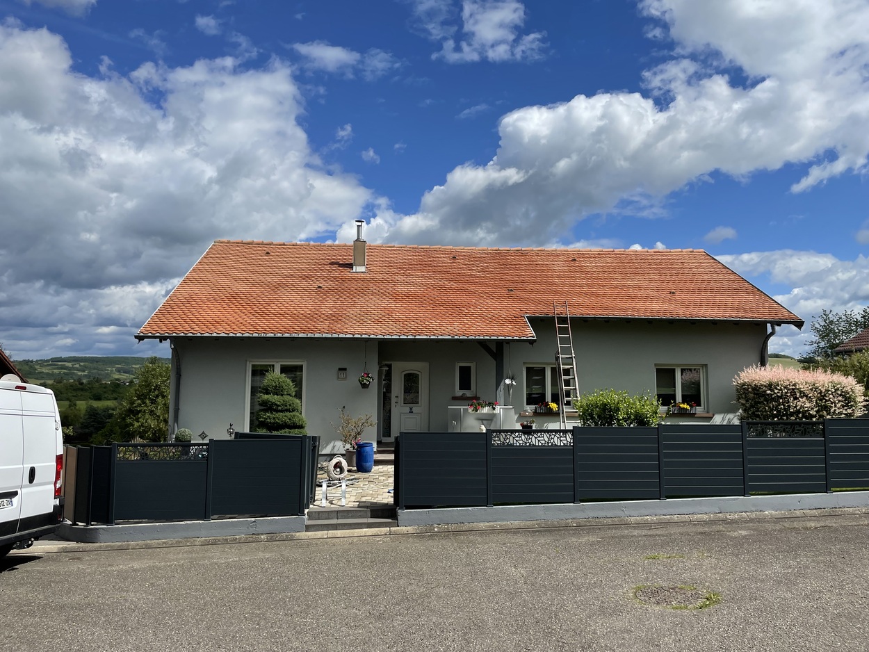 Nettoyage de Gouttières & Zinguerie - service professionnel